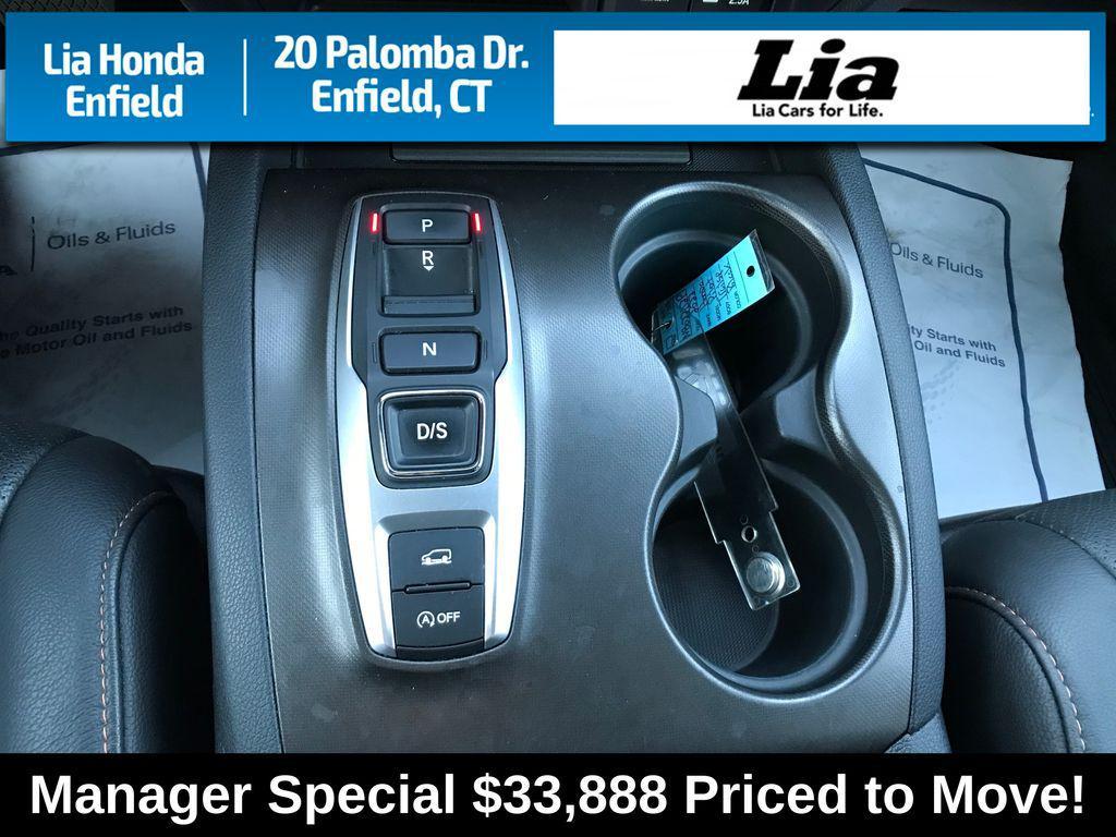 used 2022 Honda Pilot car, priced at $33,888