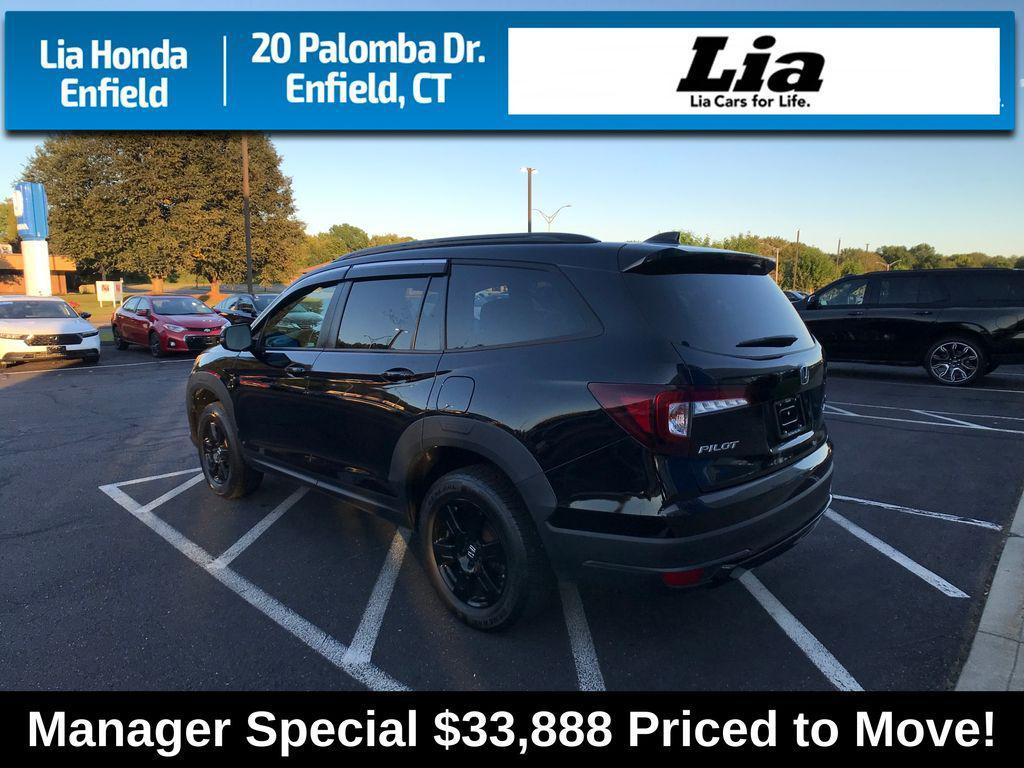 used 2022 Honda Pilot car, priced at $33,888