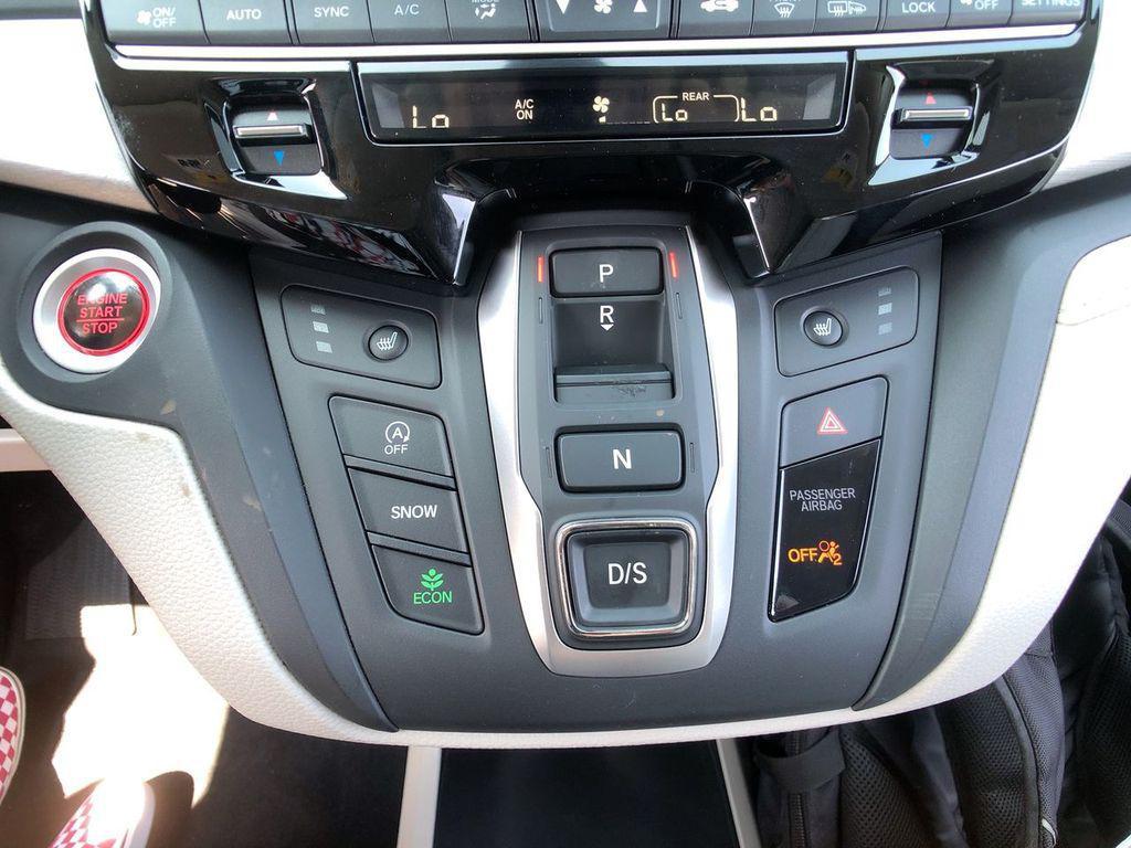 new 2026 Honda Odyssey car, priced at $44,290