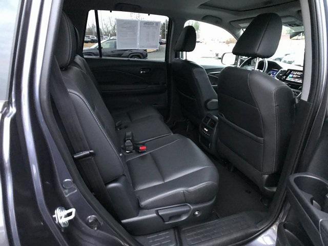 used 2022 Honda Pilot car, priced at $32,977