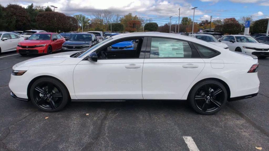 new 2025 Honda Accord Hybrid car, priced at $37,025