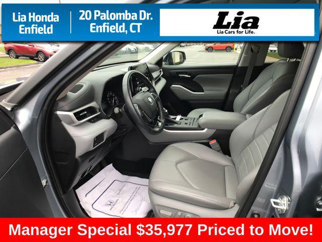 used 2021 Toyota Highlander car, priced at $35,977