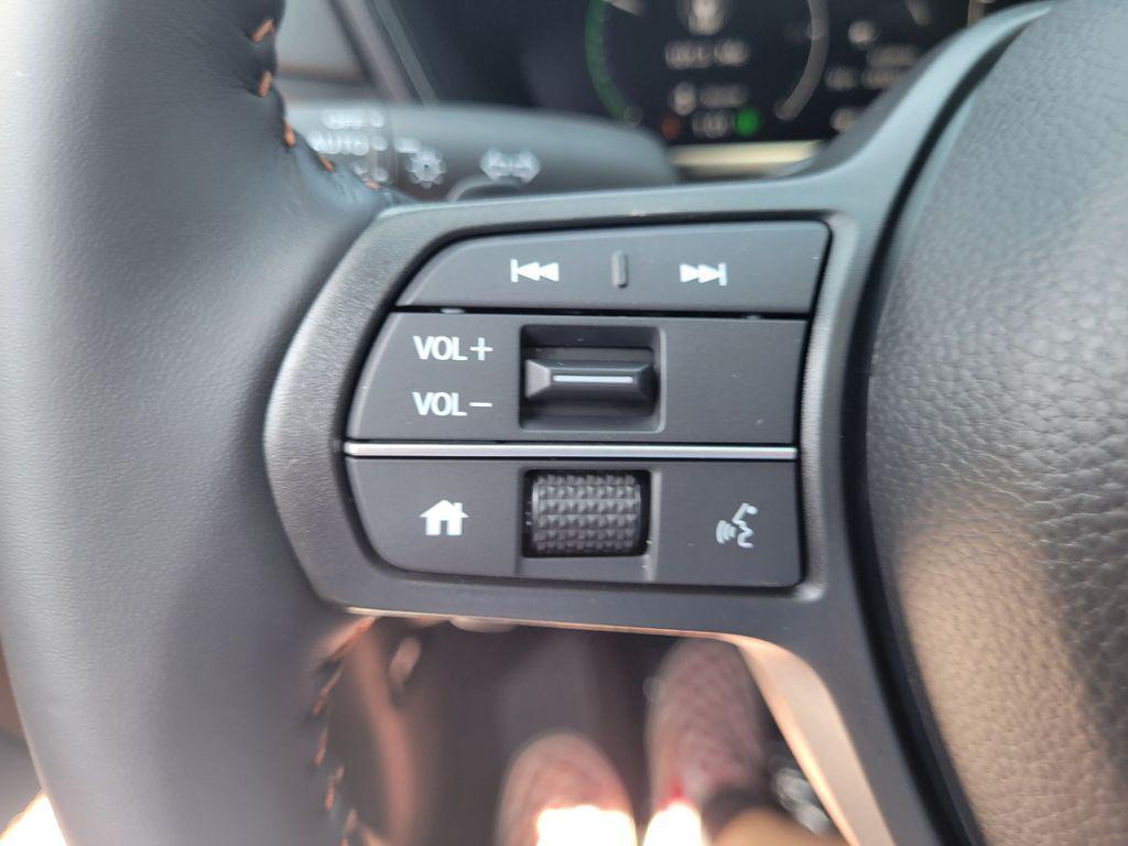 new 2026 Honda CR-V Hybrid car, priced at $38,580