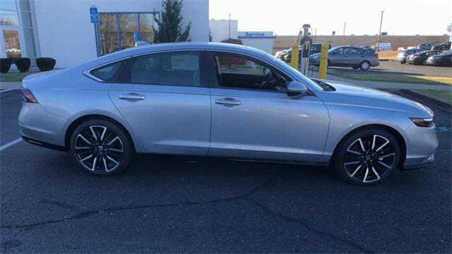 new 2025 Honda Accord Hybrid car, priced at $40,395