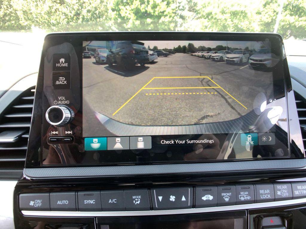 new 2026 Honda Odyssey car, priced at $44,290