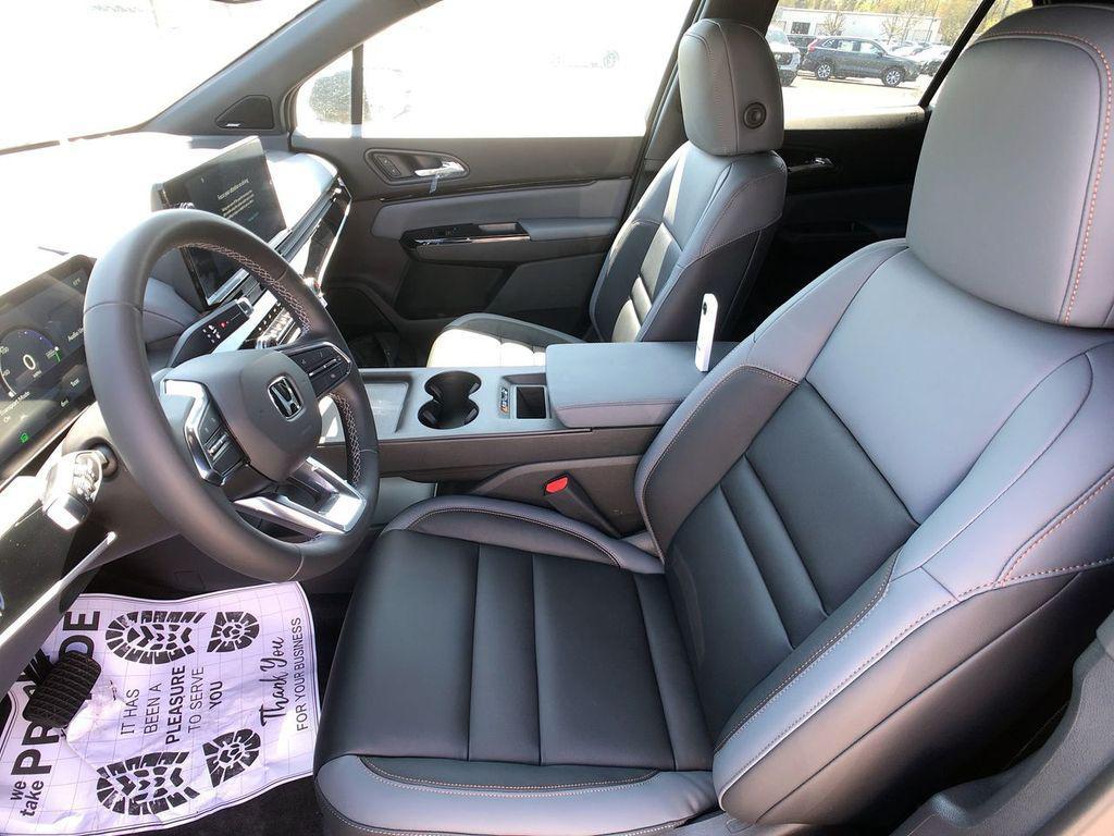 new 2025 Honda Prologue car, priced at $56,195