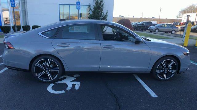 new 2025 Honda Accord Hybrid car, priced at $35,260