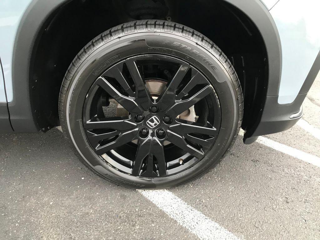 used 2022 Honda Pilot car, priced at $33,977