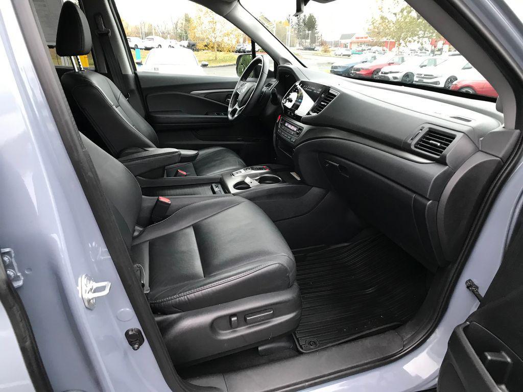 used 2022 Honda Pilot car, priced at $33,977