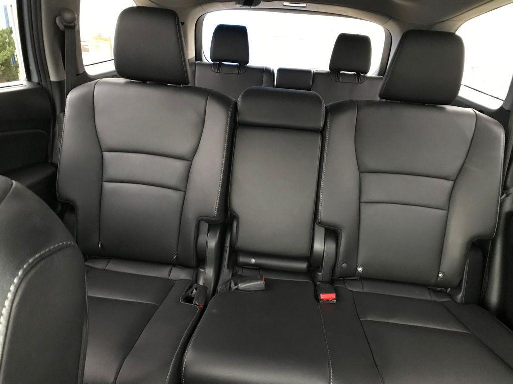 used 2022 Honda Pilot car, priced at $33,977