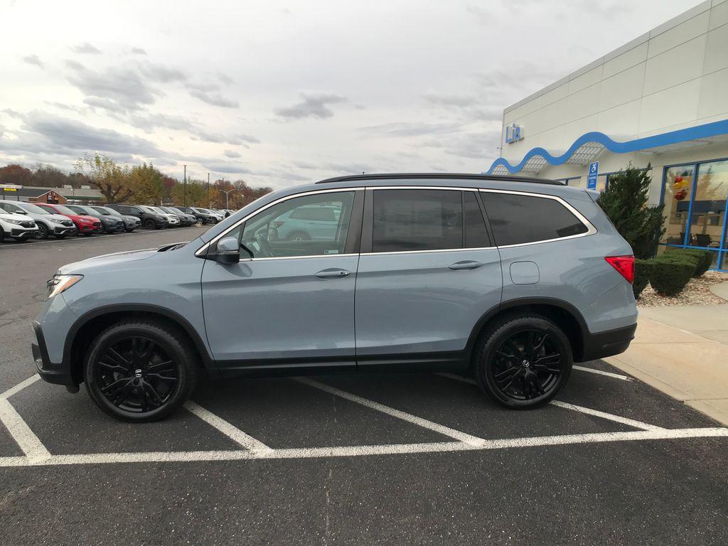used 2022 Honda Pilot car, priced at $33,977