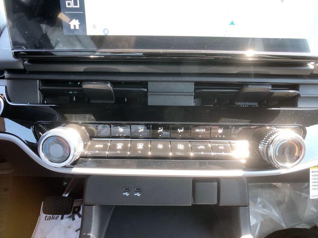 new 2025 Honda Prologue car, priced at $56,195