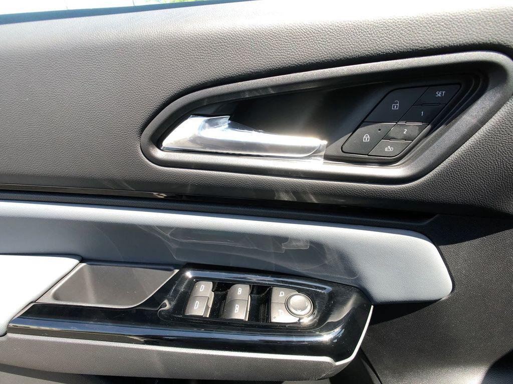 new 2025 Honda Prologue car, priced at $56,195