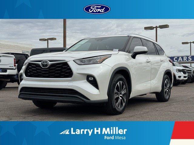 used 2020 Toyota Highlander car, priced at $29,763