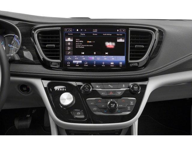 used 2021 Chrysler Pacifica Hybrid car, priced at $23,700