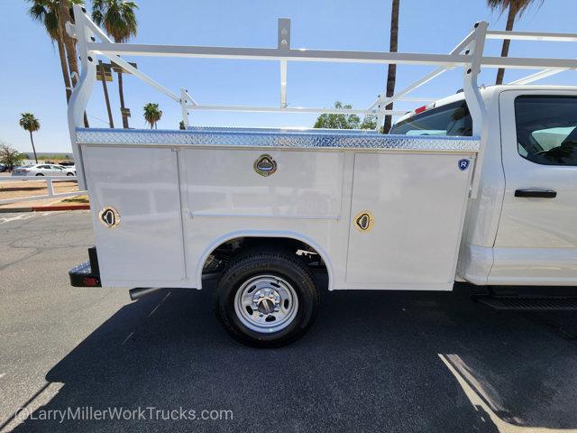 new 2025 Ford F-250 car, priced at $57,372