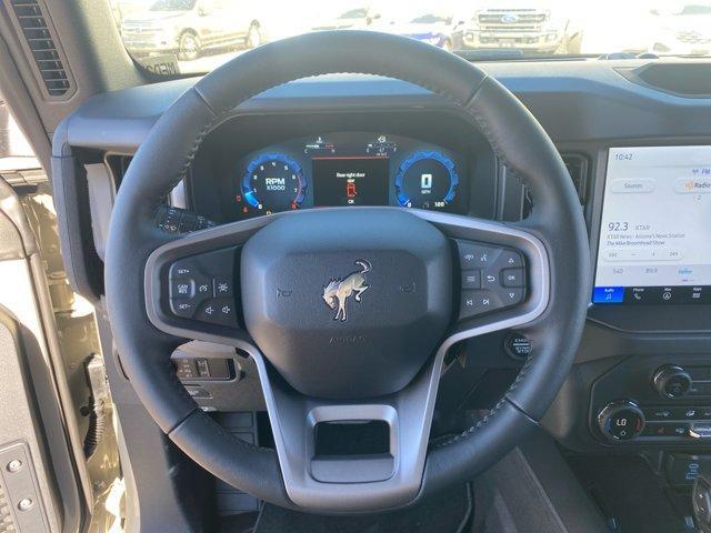 new 2025 Ford Bronco car, priced at $45,552