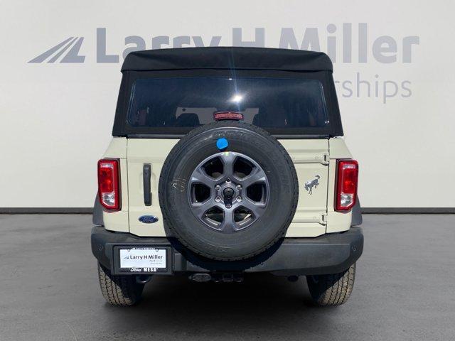 new 2025 Ford Bronco car, priced at $45,552