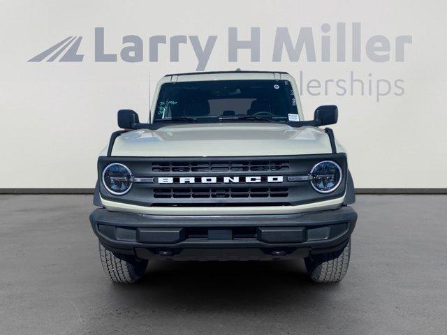 new 2025 Ford Bronco car, priced at $45,552