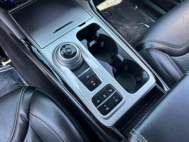 used 2022 Ford Explorer car, priced at $40,000