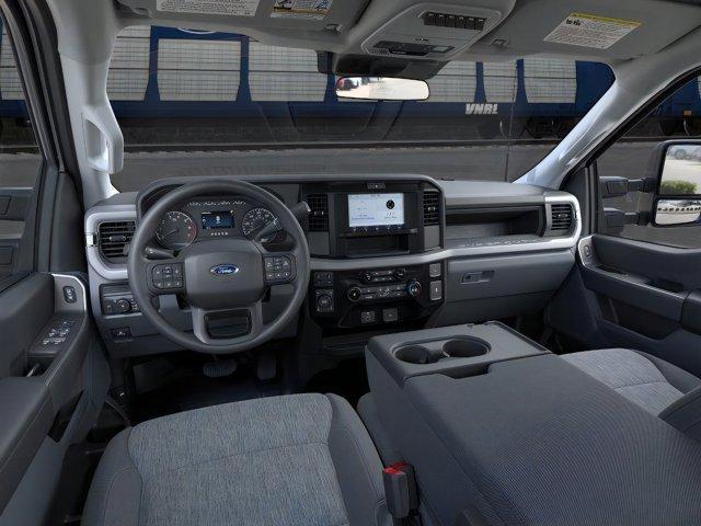 new 2025 Ford F-350 car, priced at $63,662