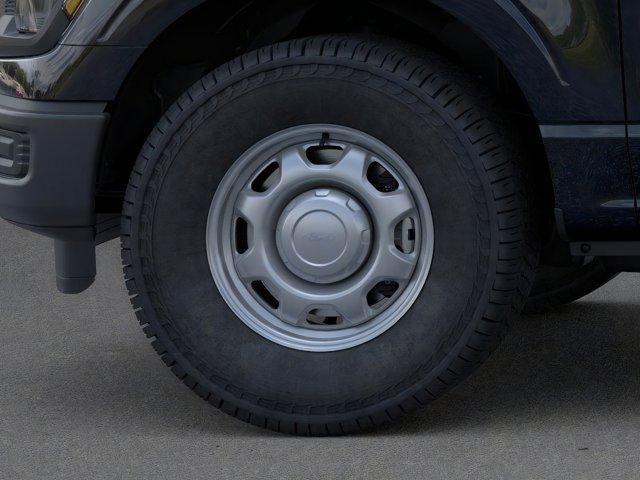 new 2025 Ford F-150 car, priced at $42,644