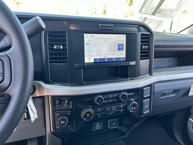 new 2025 Ford F-350 car, priced at $60,712