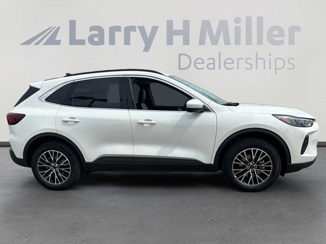 new 2025 Ford Escape car, priced at $35,286