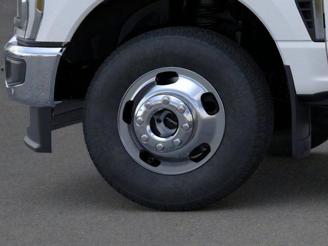 new 2025 Ford F-350 car, priced at $89,817