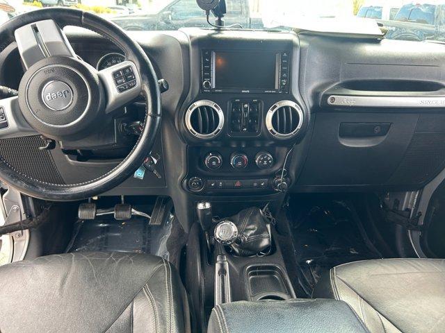 used 2015 Jeep Wrangler Unlimited car, priced at $22,900