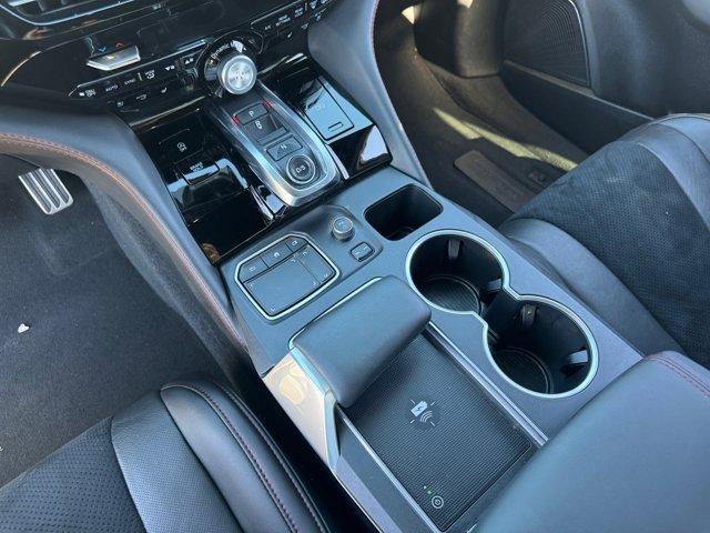 used 2022 Acura MDX car, priced at $41,985