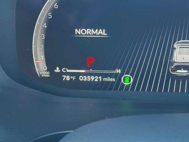 used 2022 Acura MDX car, priced at $41,985