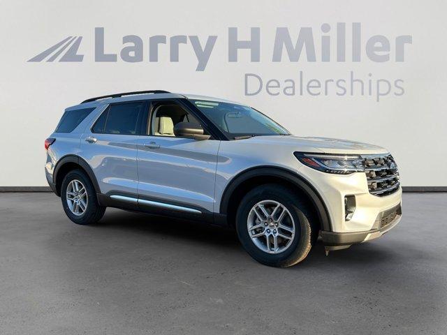 new 2025 Ford Explorer car, priced at $44,008