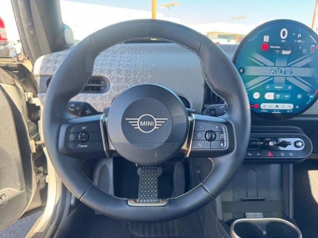used 2025 MINI Hardtop car, priced at $28,614