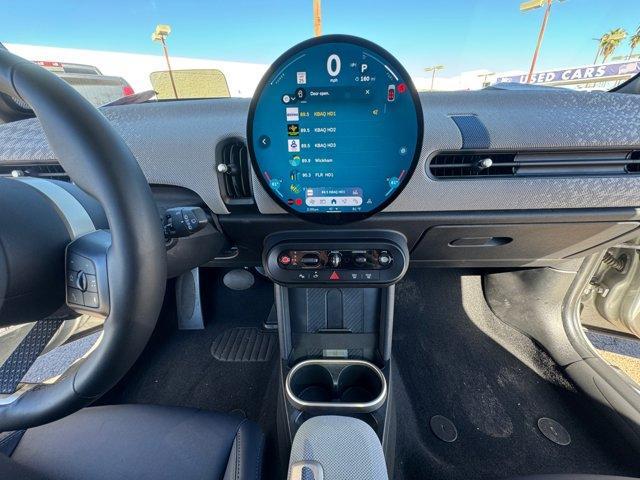 used 2025 MINI Hardtop car, priced at $28,614