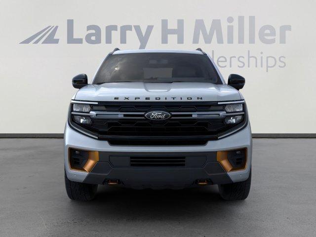 new 2025 Ford Expedition car, priced at $86,432