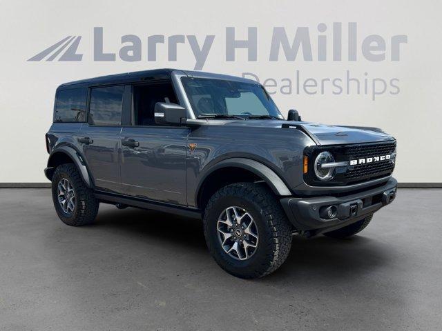 new 2025 Ford Bronco car, priced at $60,242