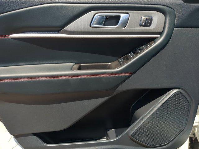 new 2025 Ford Explorer car, priced at $44,905