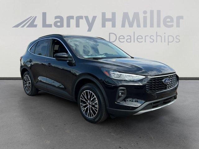 new 2025 Ford Escape car, priced at $39,317