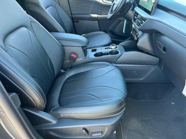 new 2025 Ford Escape car, priced at $34,326