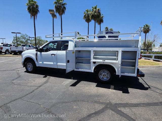 new 2025 Ford F-250 car, priced at $51,852