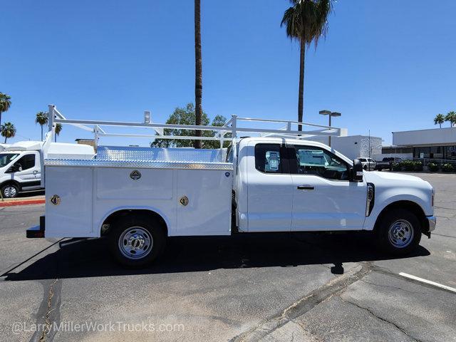 new 2025 Ford F-250 car, priced at $51,852
