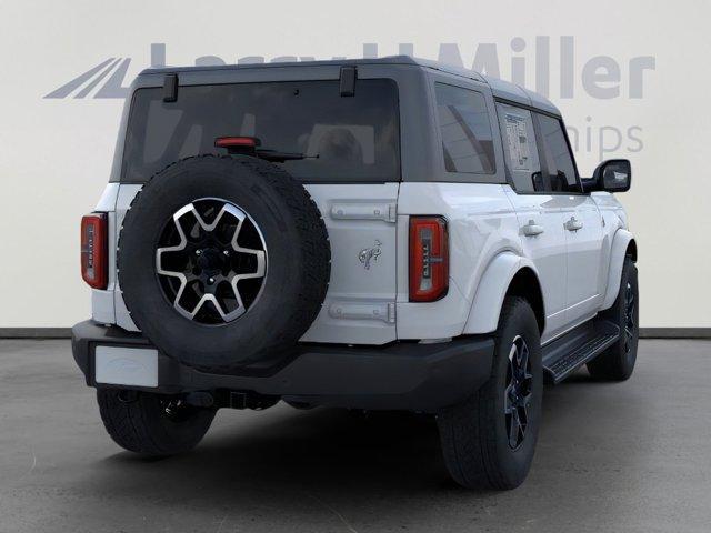 new 2025 Ford Bronco car, priced at $49,536