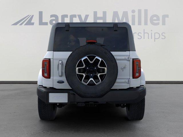 new 2025 Ford Bronco car, priced at $49,536