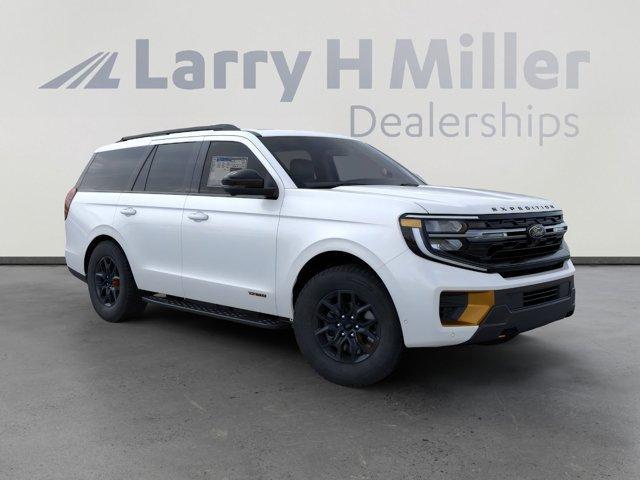 new 2025 Ford Expedition car, priced at $85,837