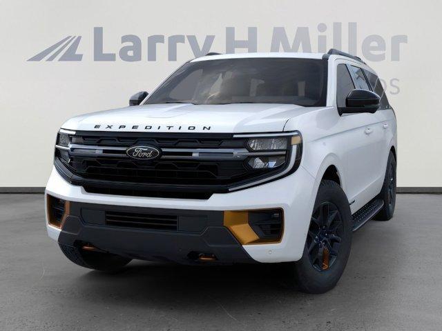 new 2025 Ford Expedition car, priced at $85,837