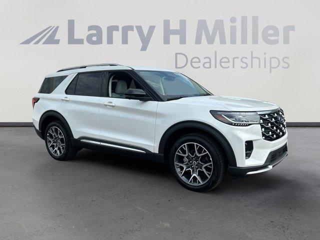 new 2025 Ford Explorer car, priced at $57,995