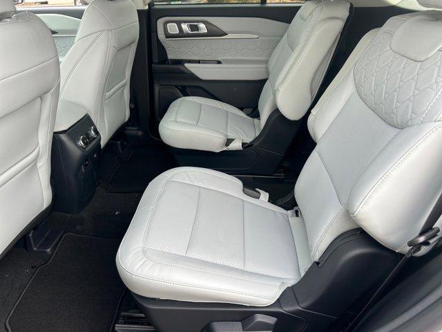 new 2025 Ford Explorer car, priced at $57,995