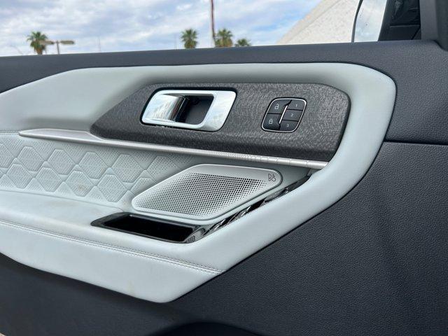 new 2025 Ford Explorer car, priced at $57,995