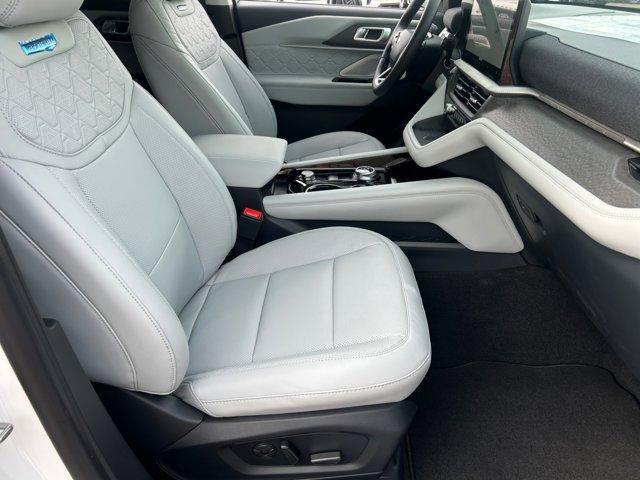 new 2025 Ford Explorer car, priced at $57,995